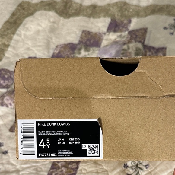 4.5 Y/Womens 6  Nike Dunk Low - Picture 6 of 6